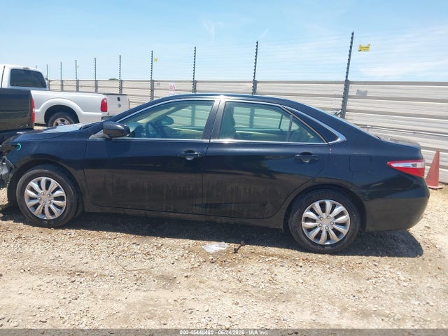 2017 Toyota CAMRY LE — миниатюра 14