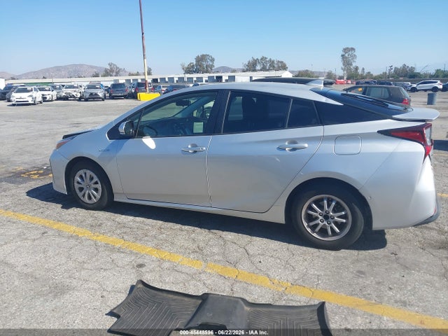 2020 Toyota PRIUS LE 缩略图 14