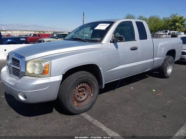 صورة مصغرة 2 لـ 2006 Dodge DAKOTA SLT