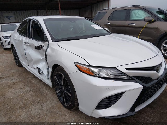 2018 TOYOTA CAMRY XSE