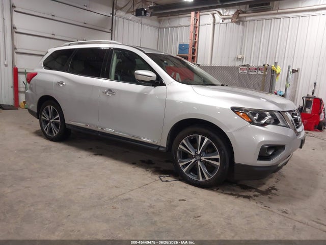 2018 NISSAN PATHFINDE PLATINUM