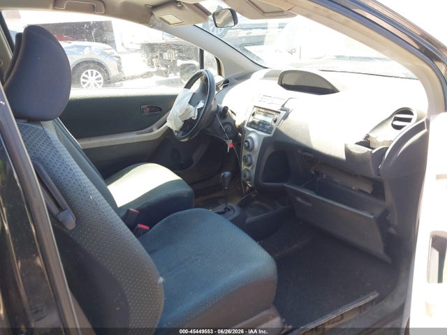 2008 Toyota YARIS photo 5