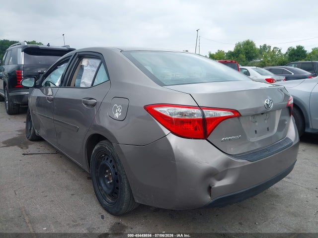 2014 Toyota COROLLA LE photo 3