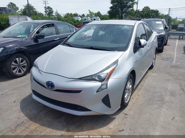 2017 Toyota PRIUS TWO ECO photo 6