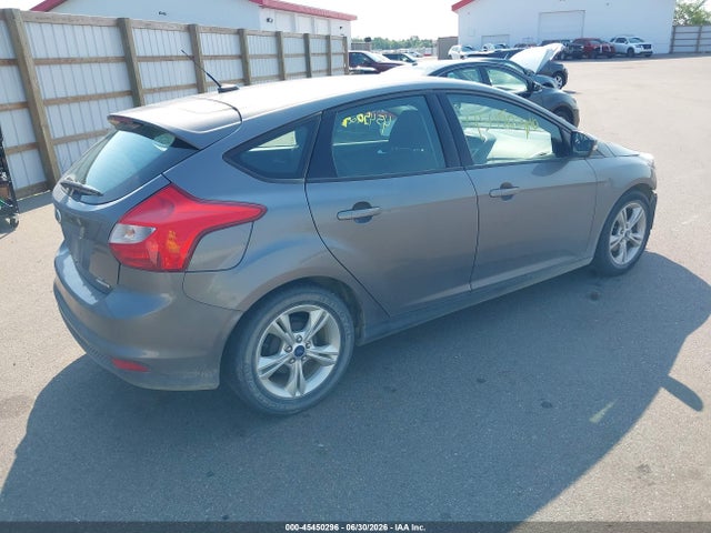 صورة 4 لـ 2014 FORD FOCUS SE