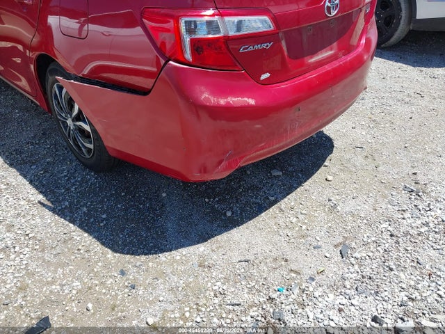 2012 Toyota CAMRY LE photo 6