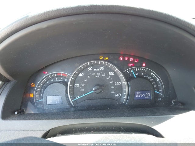 2012 Toyota CAMRY LE photo 7