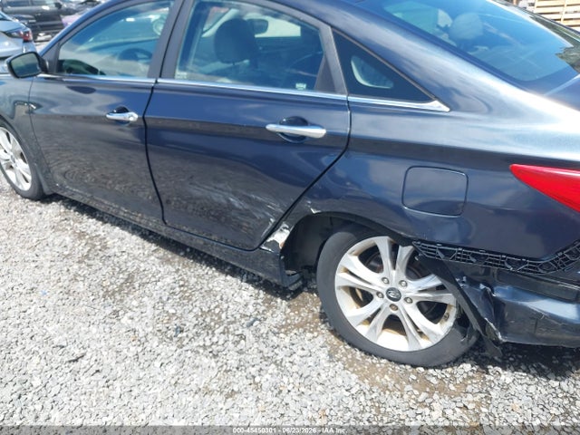 صورة 6 لـ 2013 Hyundai SONATA LIMITED