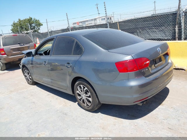 صورة 3 لـ 2014 Volkswagen JETTA 2.0L S