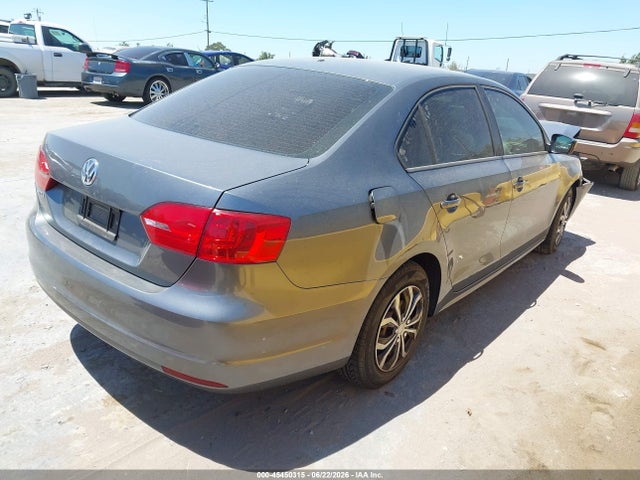 صورة 4 لـ 2014 Volkswagen JETTA 2.0L S