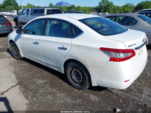 2015 Nissan SENTRA SV — фото 3