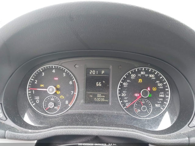 صورة 7 لـ 2015 Volkswagen PASSAT 1.8T LIMITED EDITION
