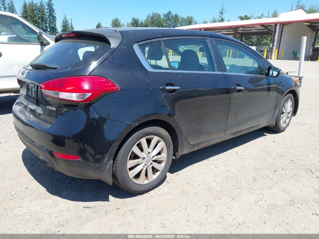 صورة 4 لـ 2015 KIA FORTE EX