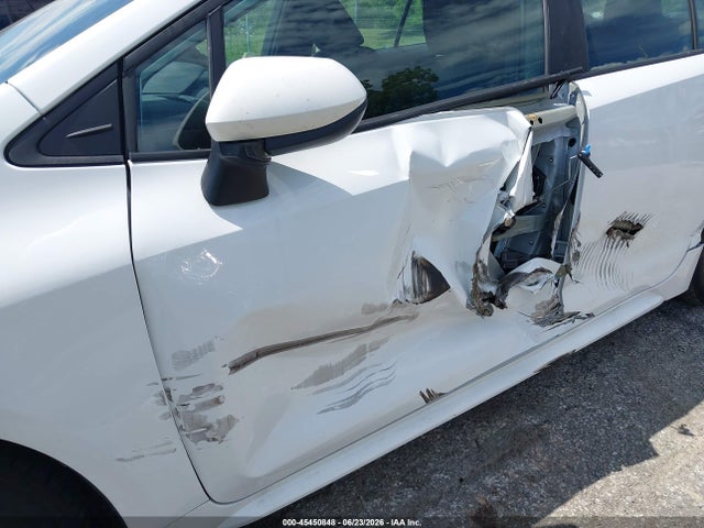 صورة 6 لـ 2023 Toyota COROLLA LE