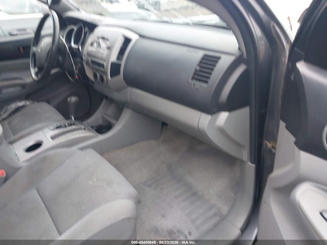2009 Toyota TACOMA V6 photo 5
