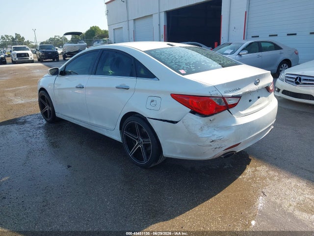 صورة 3 لـ 2013 Hyundai SONATA SE