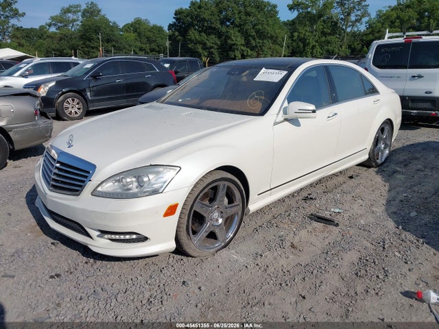 2010 Mercedes-BENZ S 550 — фото 2