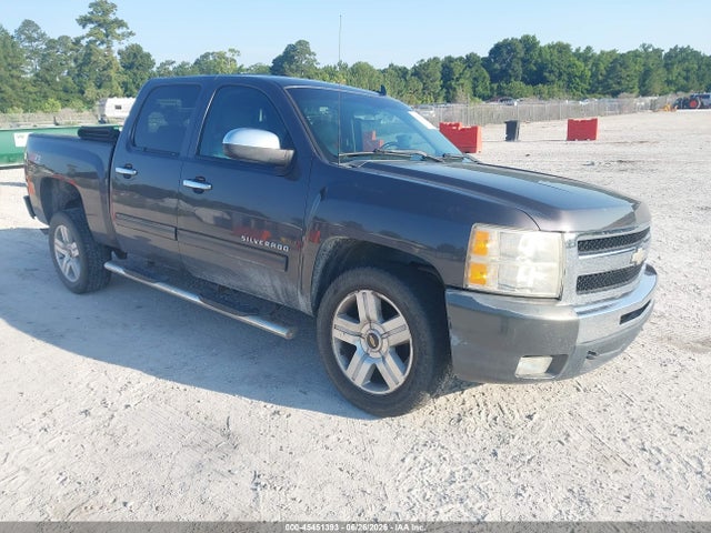 2011 Chevrolet SILVERADO 1500 LT — фото 1