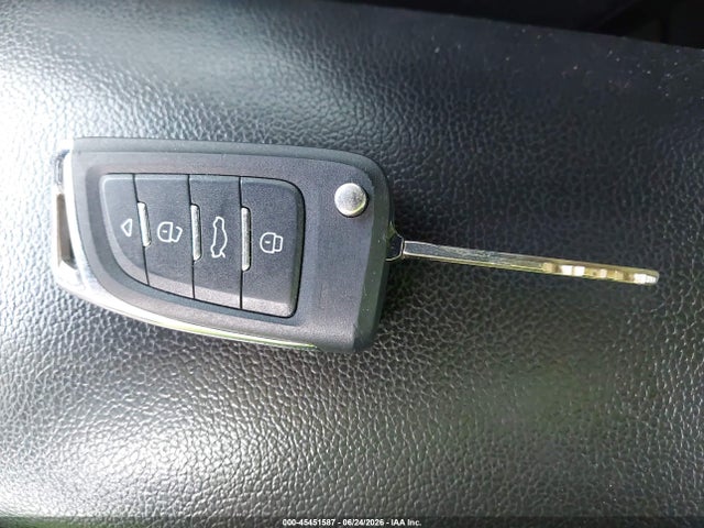 صورة مصغرة 11 لـ 2017 KIA FORTE LX