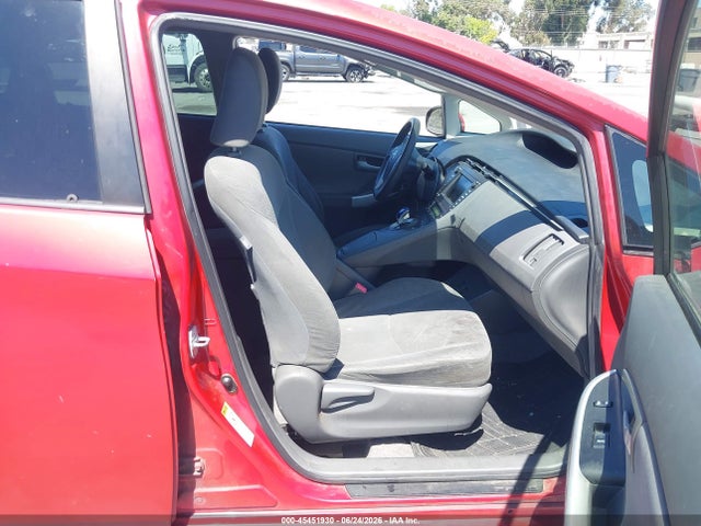 2010 Toyota PRIUS III photo 5