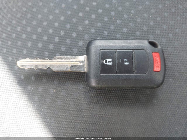 2018 Mitsubishi MIRAGE G4 ES 照片 11