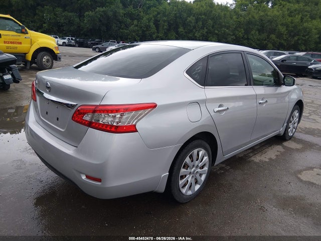 2015 Nissan SENTRA S — фото 4