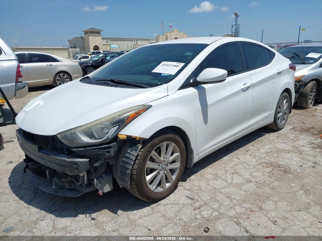 صورة 2 لـ 2016 Hyundai ELANTRA SE