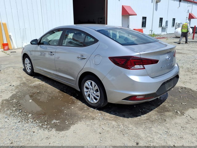 2020 Hyundai ELANTRA SE 照片 3