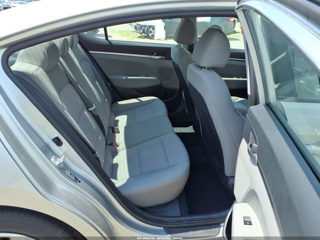 2020 Hyundai ELANTRA SE 照片 8