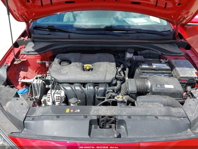 صورة 10 لـ 2019 Hyundai ELANTRA SE