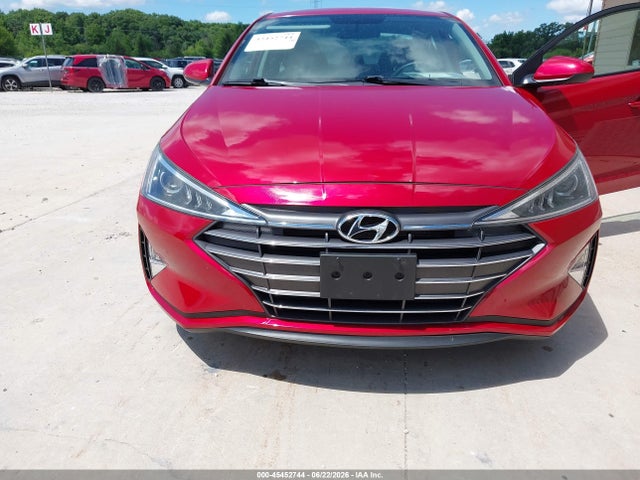 صورة 6 لـ 2019 Hyundai ELANTRA SE