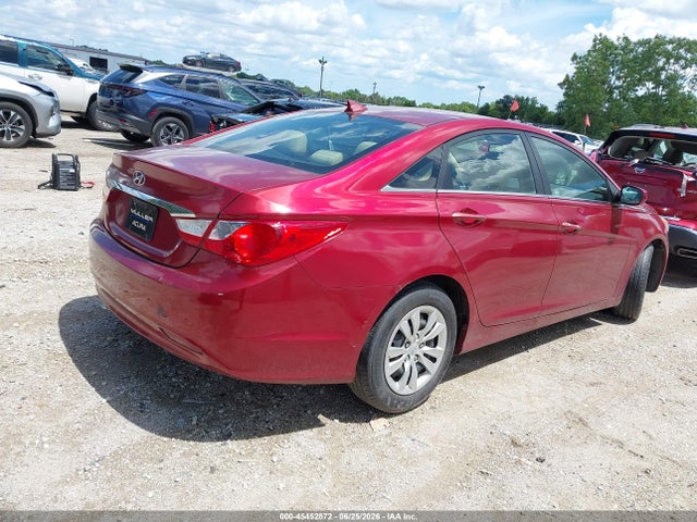 2013 Hyundai SONATA GLS — фото 4