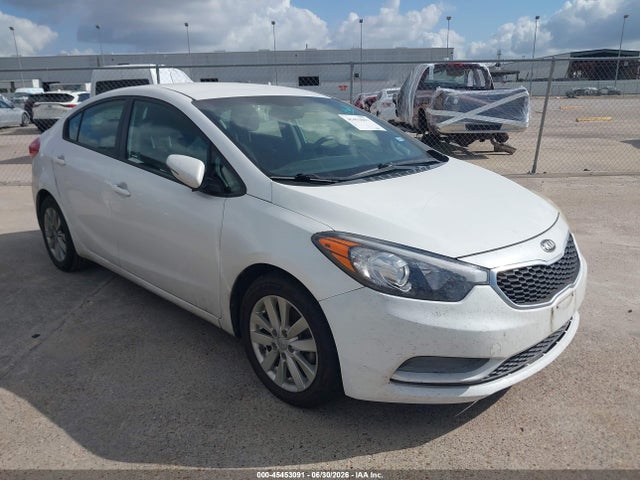 2015 KIA FORTE LX