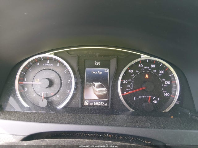صورة 7 لـ 2016 Toyota CAMRY SE