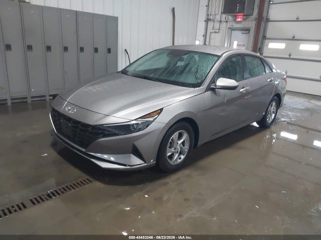 2023 Hyundai ELANTRA SE 照片 2