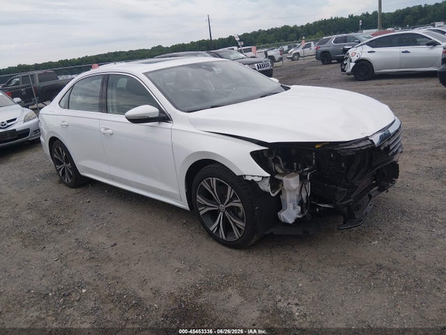 2021 VOLKSWAGEN PASSAT 2.0T SE
