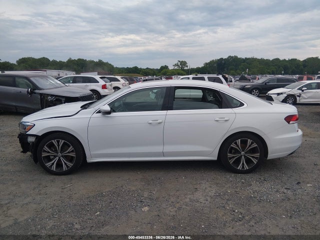 2021 VOLKSWAGEN PASSAT 2.0T SE 15