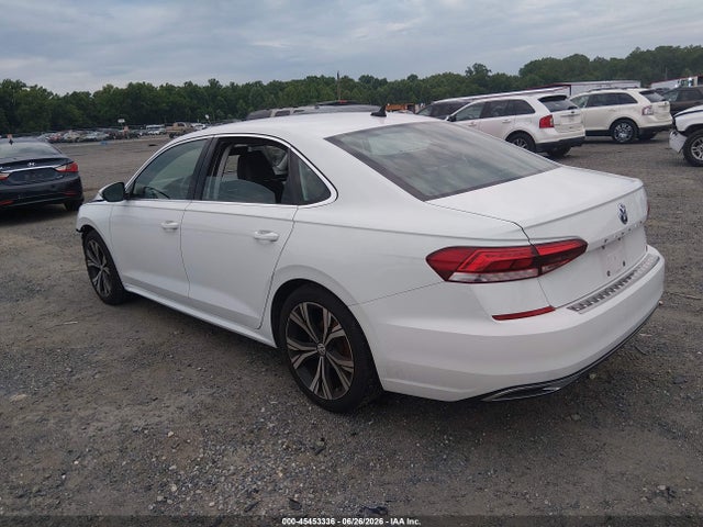 2021 VOLKSWAGEN PASSAT 2.0T SE 3