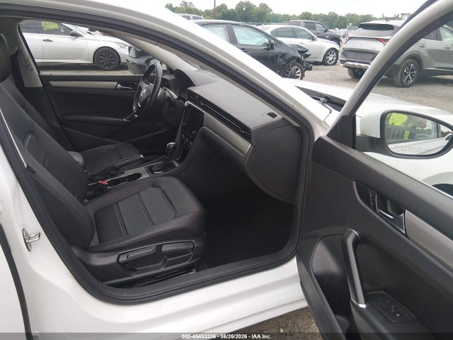 2021 VOLKSWAGEN PASSAT 2.0T SE 5