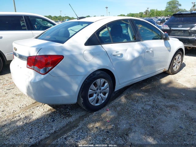 2016 Chevrolet CRUZE LIMITED LS AUTO — фото 4