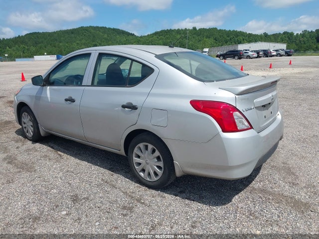 2017 Nissan VERSA 1.6 S+ 照片 3