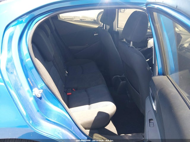 2017 Toyota YARIS IA — фото 8
