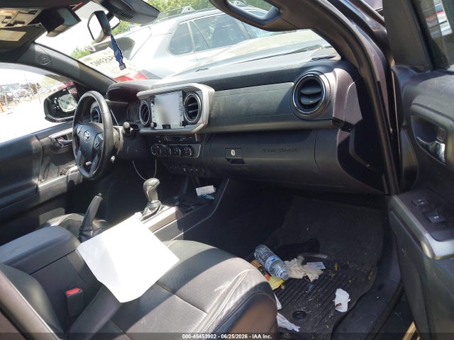 2021 TOYOTA TACOMA LIMITED 5