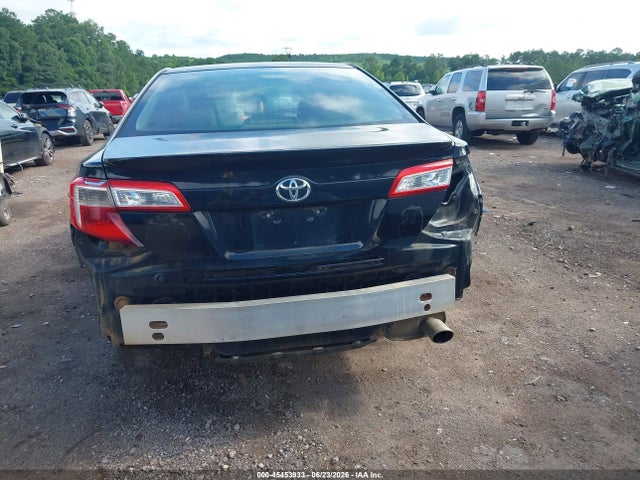 2012 Toyota CAMRY SE photo 6