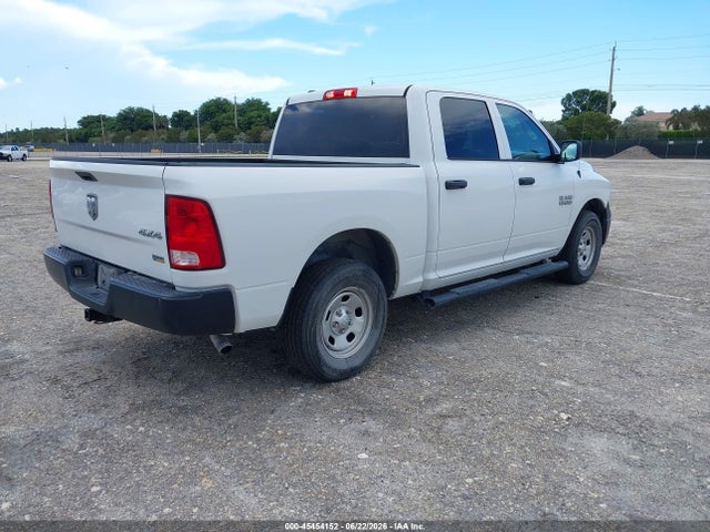صورة 4 لـ 2018 RAM 1500 TRADESMAN 4X4 5'7 BOX