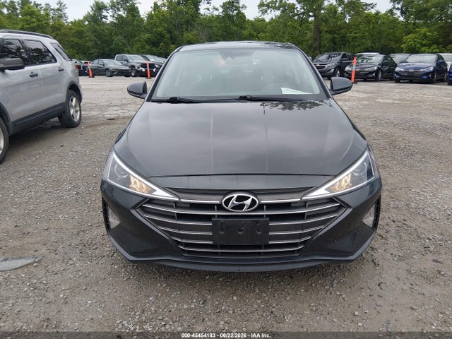 2020 Hyundai ELANTRA SE 照片 6