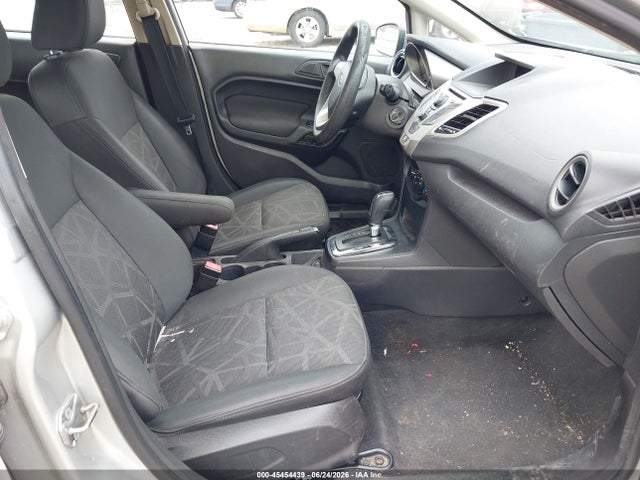 صورة 5 لـ 2012 FORD FIESTA SE