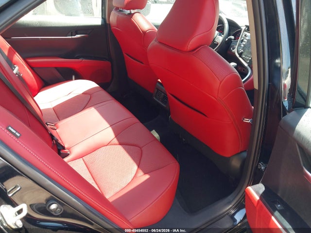 صورة 8 لـ 2020 Toyota CAMRY XSE V6