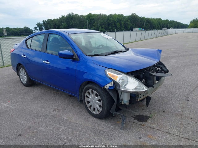 2015 NISSAN VERSA 1.6 SV