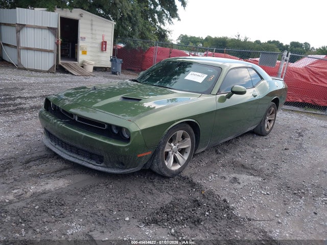 2022 Dodge CHALLENGER SXT 照片 2